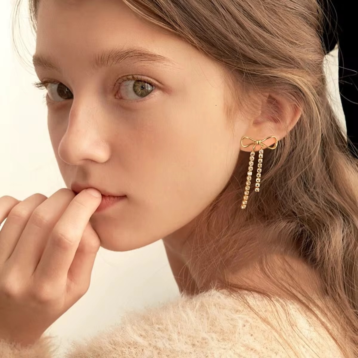 Dainty 18K Gold Plated Bow-Shaped Tassel Long Earrings - additional view